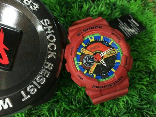 ขาย G shock สีแดง ราคาถูก นาฬิกา casio ยอดนิยม พร้อมกล่องเหล็กสวยงาม ซื้อได้ที่นี่